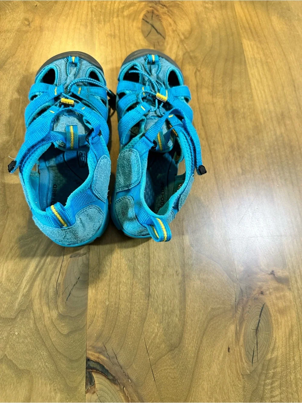 KEEN CNX Youth 5 Blue Water Hiking Sport Sandals Closed Toe EU 38